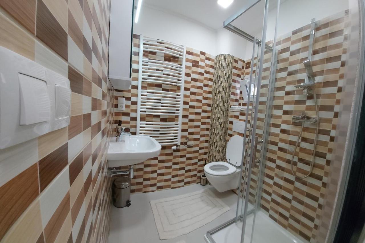 Apartment Krale Jiriho Karlsbad Exteriör bild